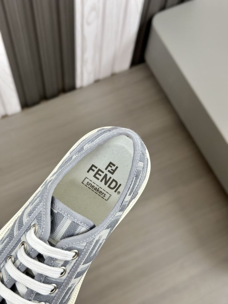 Fendi Low Shoes